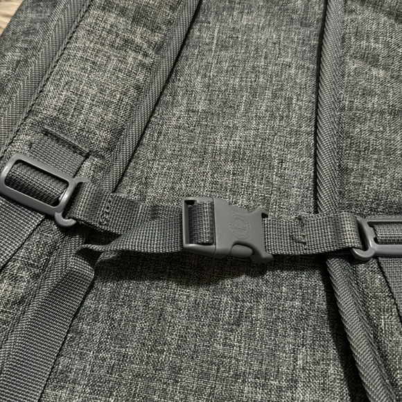 Herschel Backpack-Gray Tweed-Large Sz-Multi Compartment - Picture 6 of 16